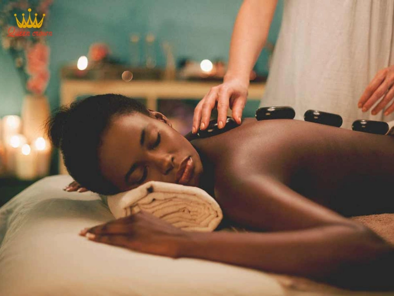 Quy trình massage đá nóng chuẩn spa tại nhà
