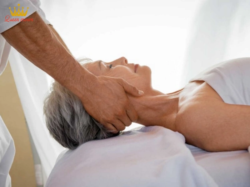 Lưu ý quan trọng khi thực hiện massage cho người lớn tuổi