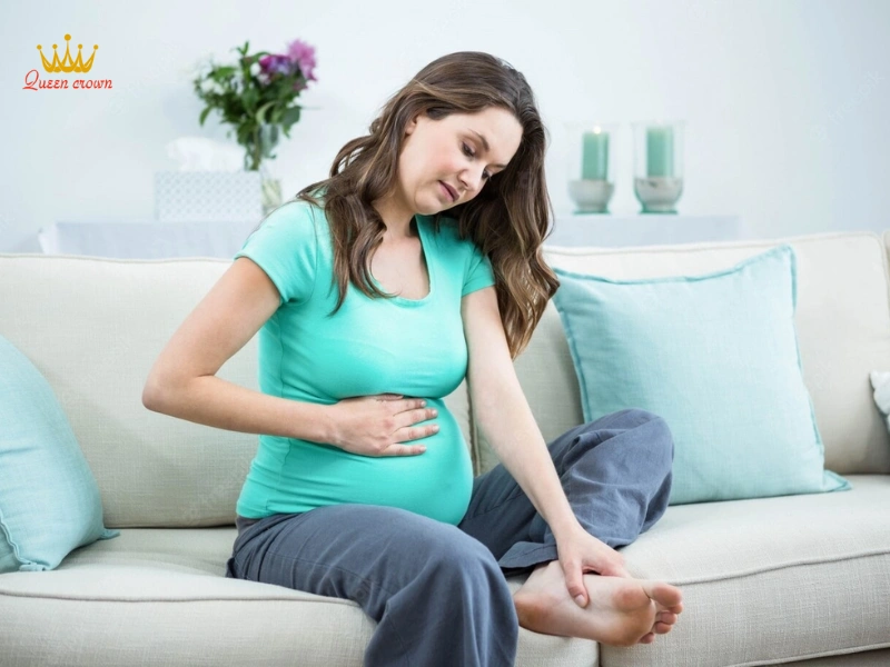 Bà Bầu Massage Chân Được Không? Lợi Ích, Rủi Ro & Hướng Dẫn An Toàn