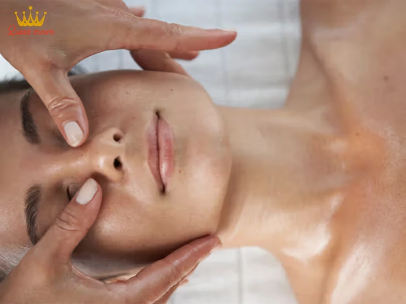 Lợi ích vượt trội khi massage mặt và cổ