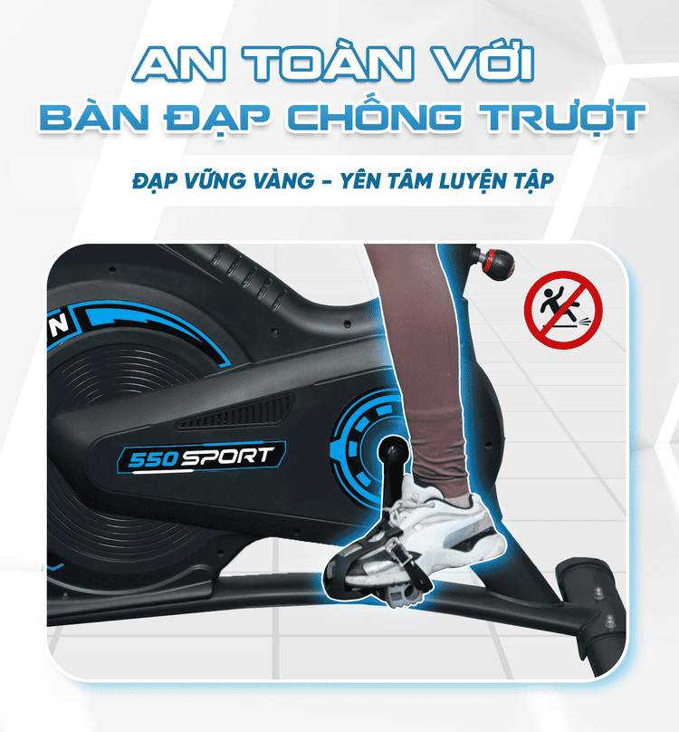 Xe đạp tập Queen Crown 550 Sport - Bàn đạp chống trượt