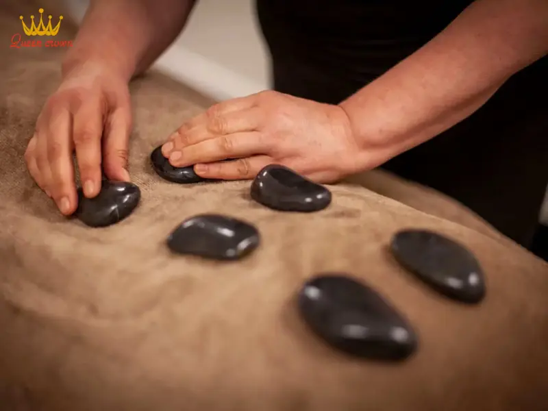 Lưu ý an toàn khi sử dụng liệu pháp massage đá nóng