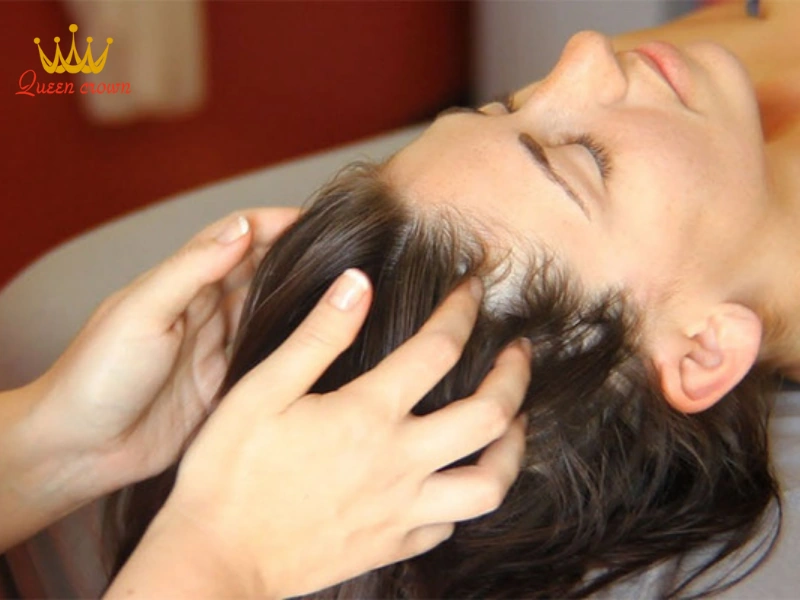 Massage Bấm Huyệt Kích Thích Mọc Tóc Giúp Giảm Rụng Và Nuôi Dưỡng Tóc Chắc Khỏe