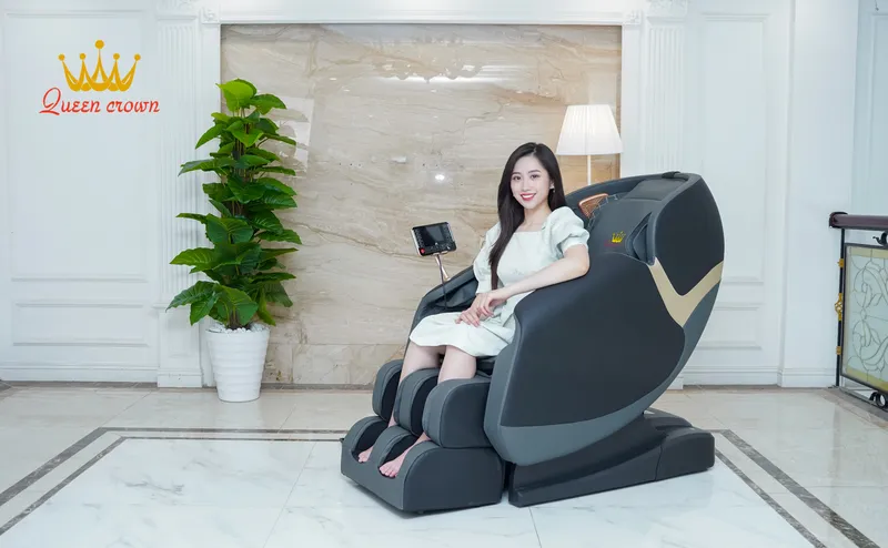 So Sánh Ghế Massage Queen Crown QE 455 Pro và QE 66 Luxury Pro