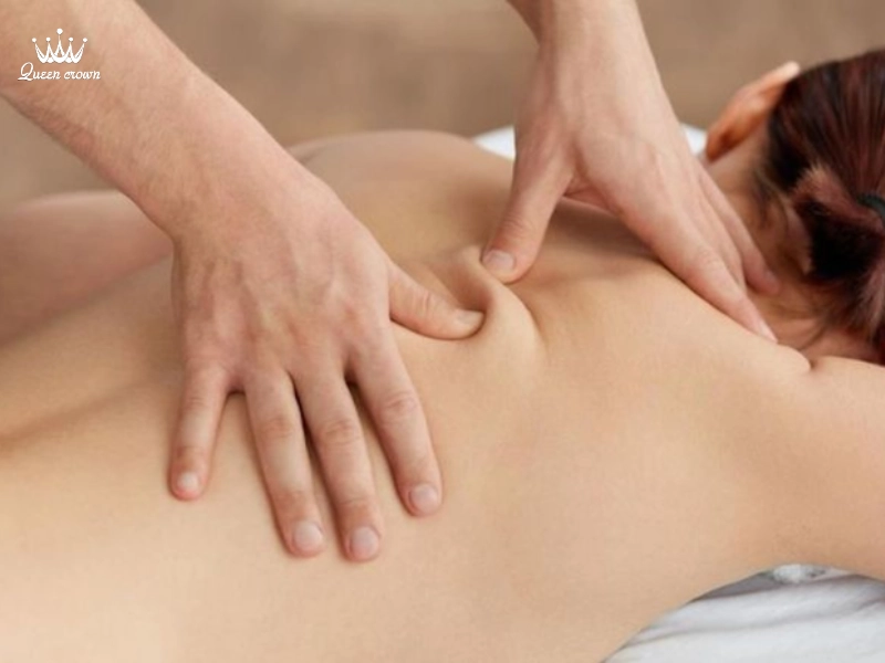 Massage y học cổ truyền trong điều trị đau mỏi cơ bắp