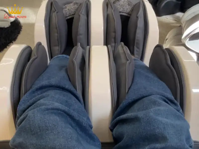 Tại Sao Chân Ghế Massage Phồng Không Đều