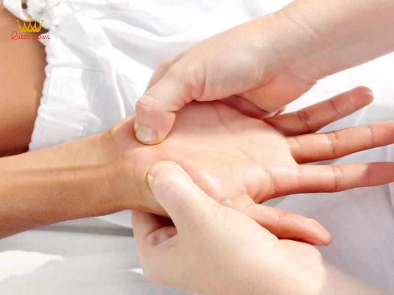 Khám phá tổng quát về massage y học cổ truyền vùng tay