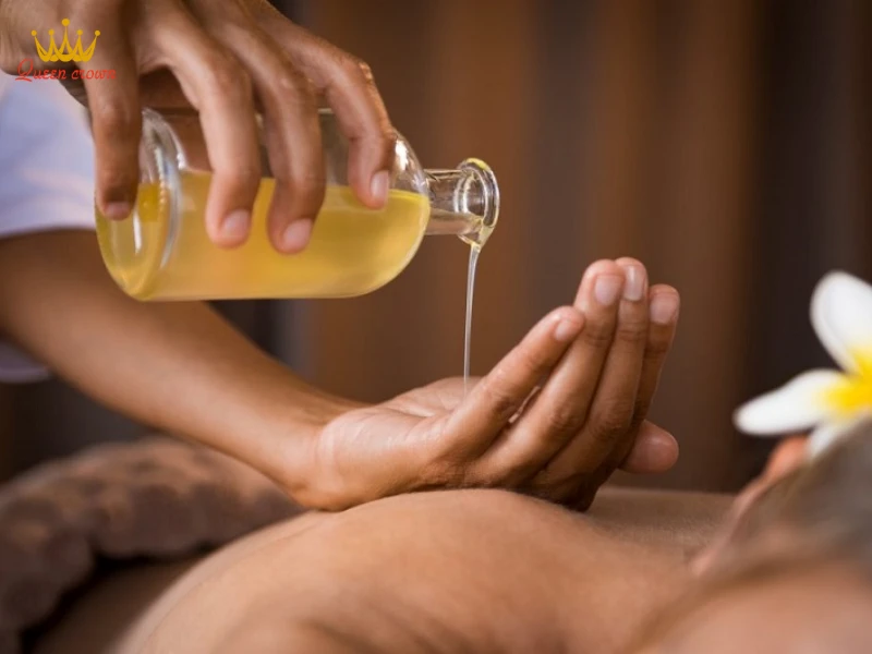 Tìm hiểu khái niệm massage tinh dầu là gì?