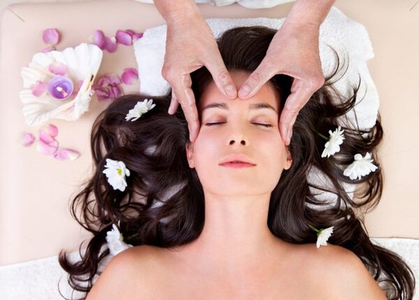 #Cách Massage Giảm Đau Đầu "Đánh Tan" Mệt Mỏi Hiệu Quả