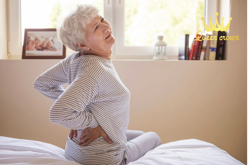 cách massage lưng cho người già bị đau lưng