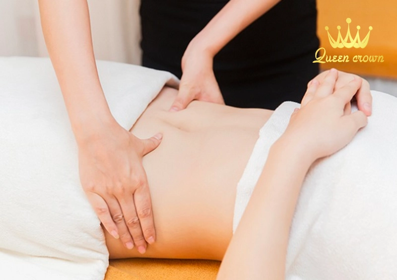 lợi ích của việc massage sau sinh cho mẹ bỉm sữa