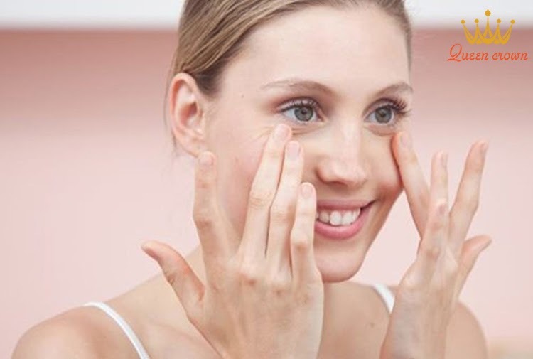 cách massage giảm thâm quầng mắt