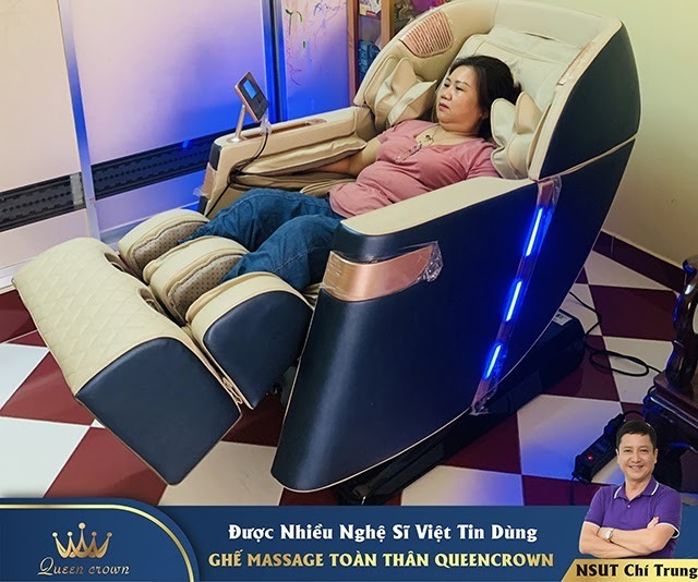 ghế massage dành cho người già