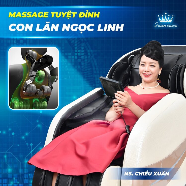 Ghế massage Queen Crown QC CX7 massage bằng con lăn ngọc linh